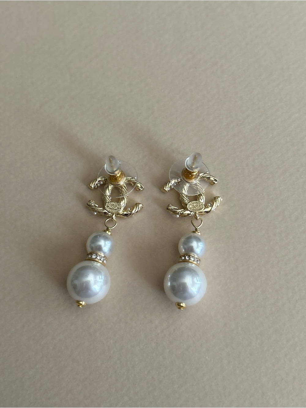 Chanel pearl earrings L6 - Picture 6 of 7